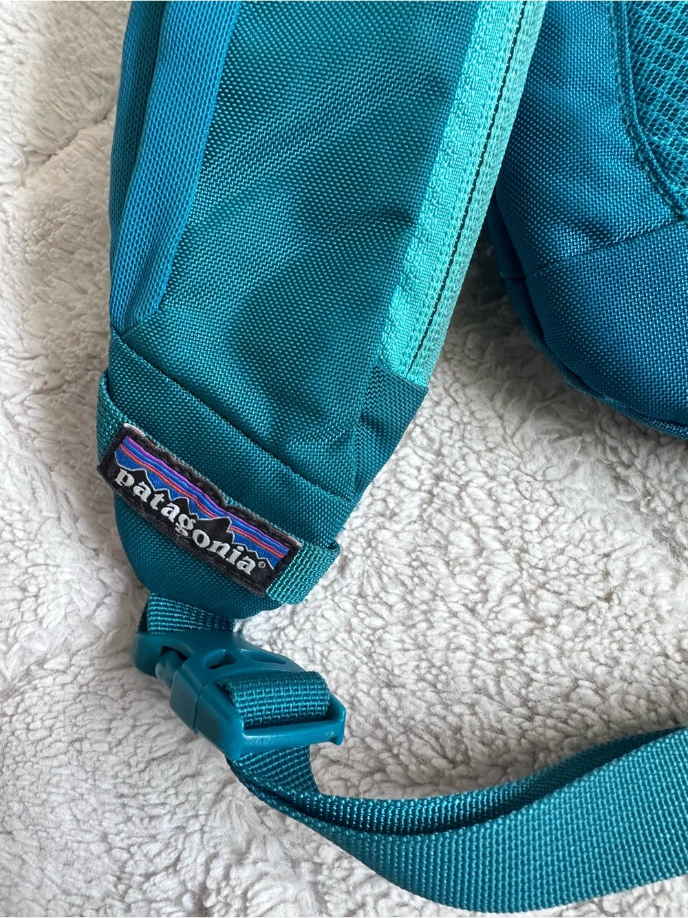 Patagonia | Teal Adjustable Atom Sling 8L Bag Backpack - Picture 5 of 7